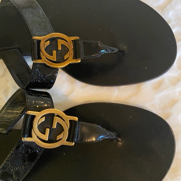 Gucci flat sandal - Picture 3 of 11